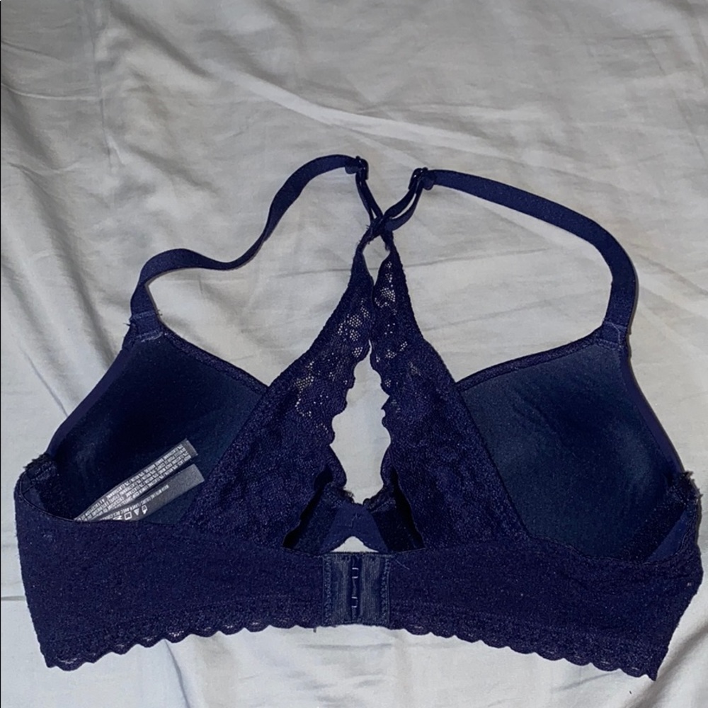 bra - Picture 3 of 3